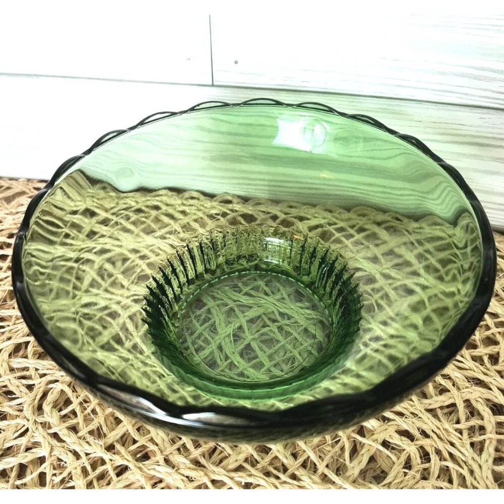 E.O. Brody Green Glass Scalloped Flower Bowl, 1970's MCM, GUC